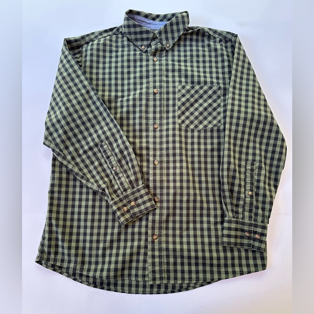 Men’s Field & Stream Long Sleeve Shirt
Size Large​​